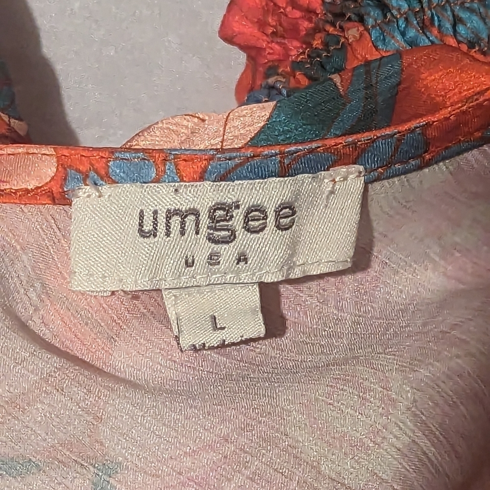 Umgee Red Floral V-Neck Blouse - Picture 9 of 12